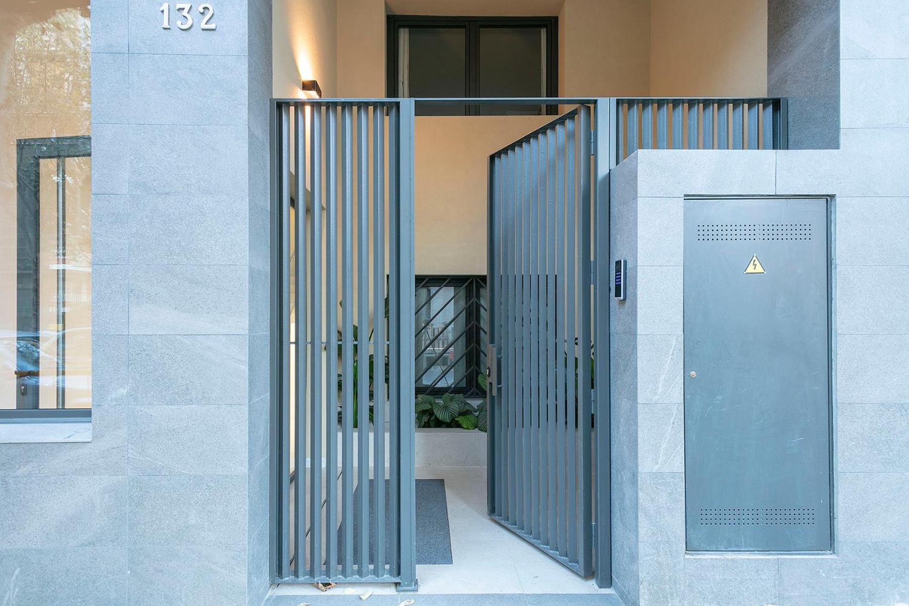 Your Home - Camp Nou Apartment L'Hospitalet de Llobregat Exterior foto